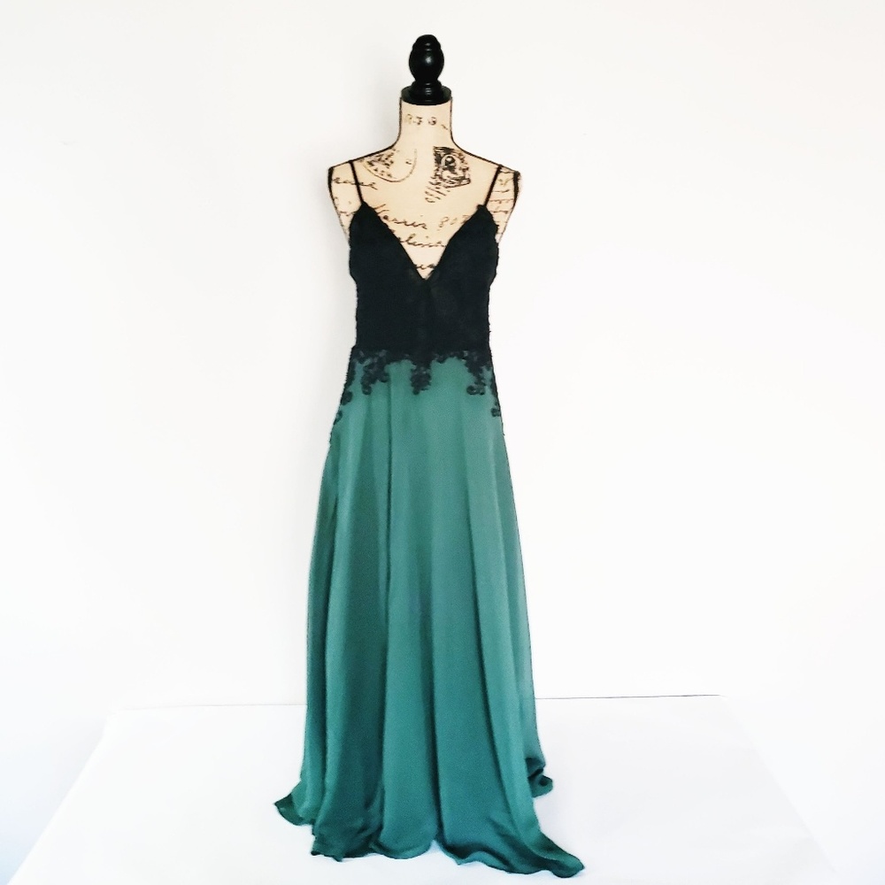 NEVER WORN! Green + Black Evening Gown